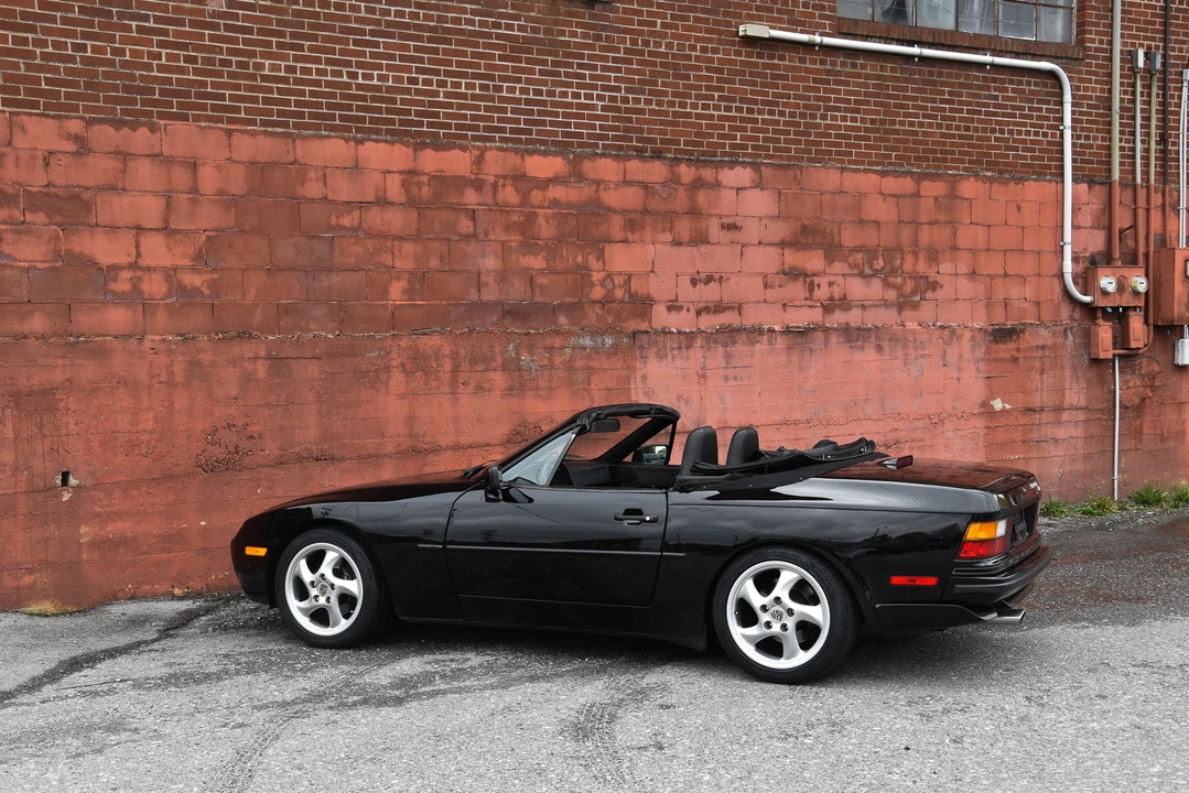1990 Porsche 944 S2 - Image 11 of 31