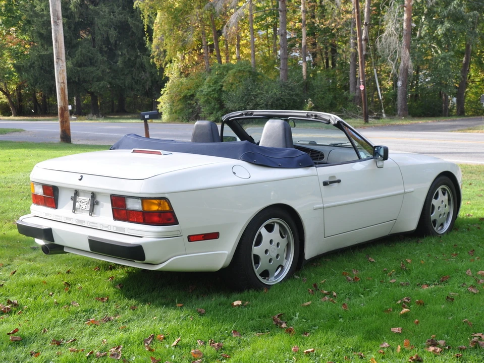 1990 Porsche 944 S2 - Image 6 of 31