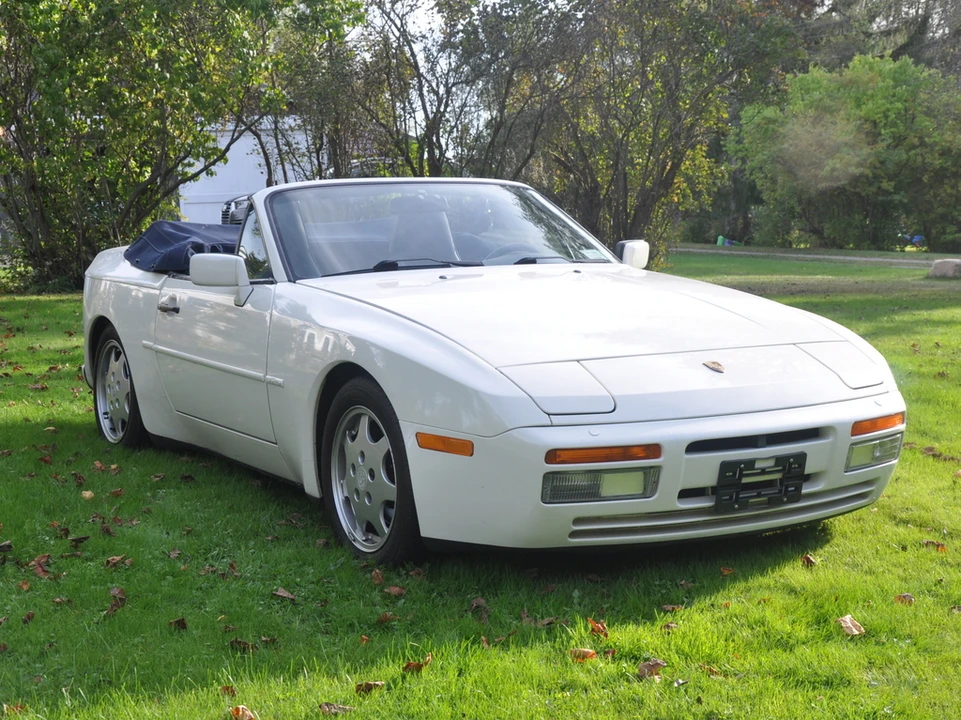 1990 Porsche 944 S2 - Image 8 of 31