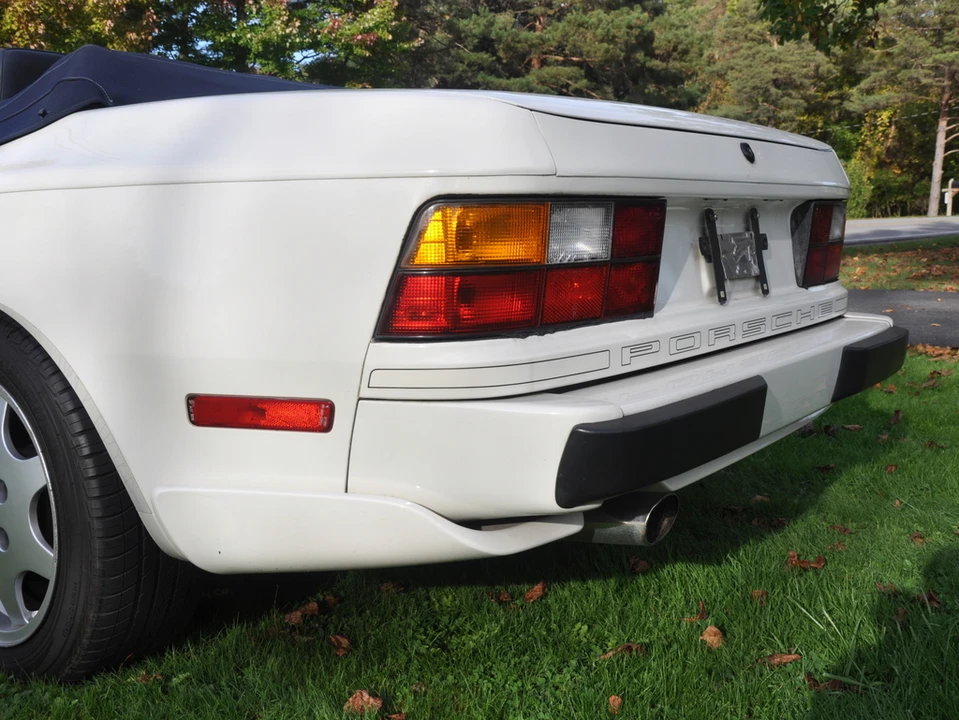 1990 Porsche 944 S2 - Image 17 of 31