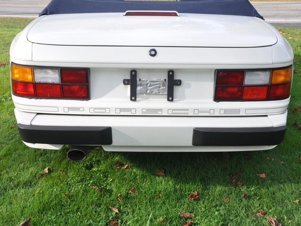 1990 Porsche 944 S2 - Image 18 of 31