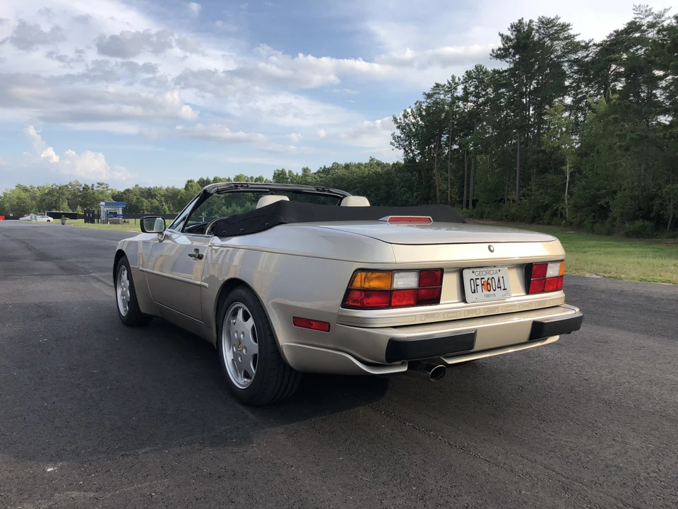1990 Porsche 944 S2 - Image 14 of 31