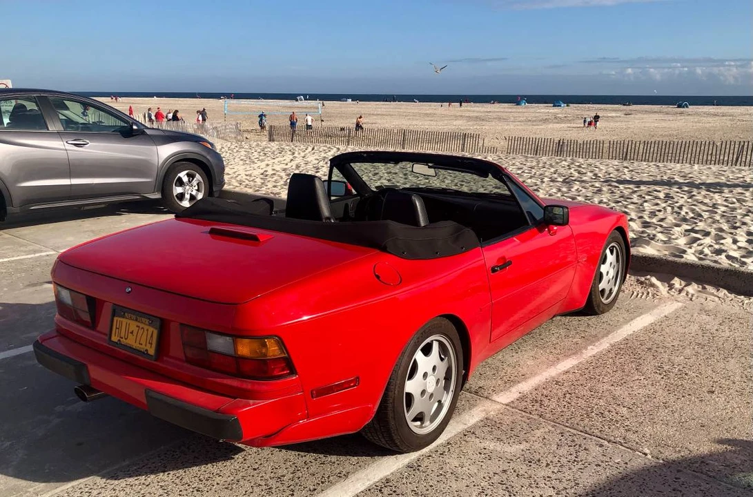1990 Porsche 944 S2 - Image 10 of 13