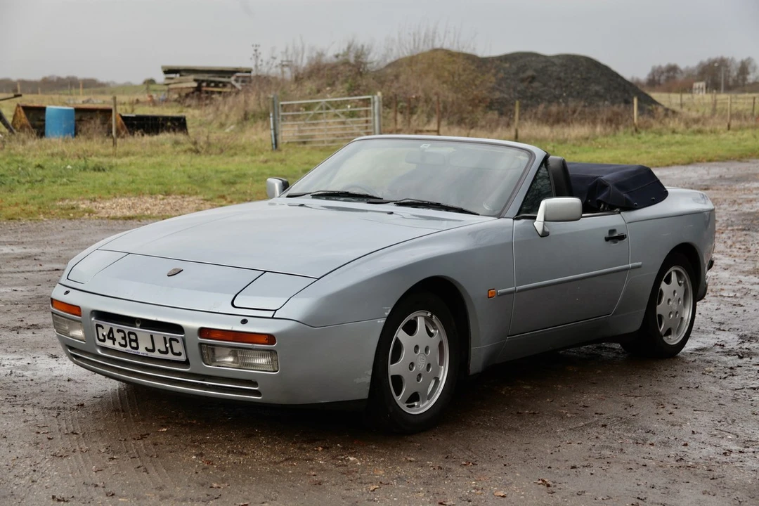 1990 Porsche 944 S2 - Image 2 of 30