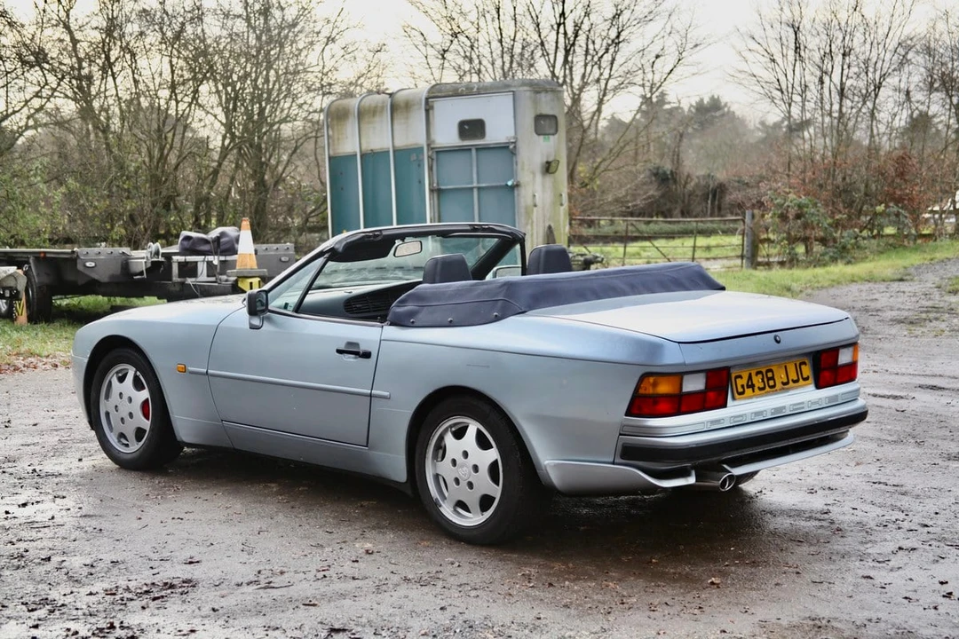 1990 Porsche 944 S2 - Image 15 of 30