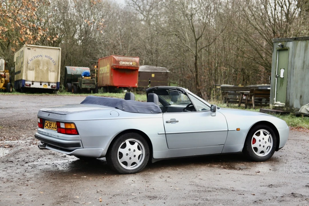 1990 Porsche 944 S2 - Image 12 of 30
