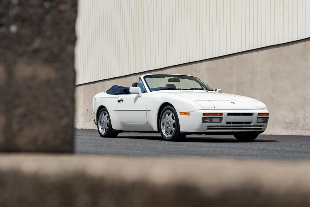 1990 Porsche 944 S2 - Image 18 of 31