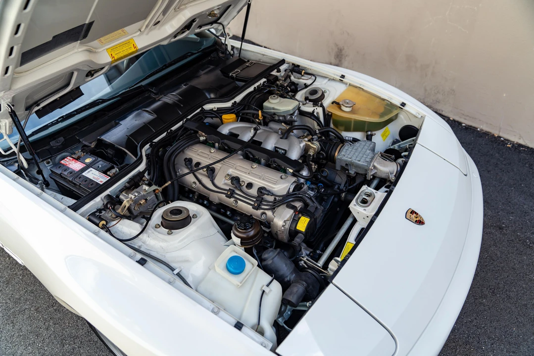 1990 Porsche 944 S2 - Image 19 of 31
