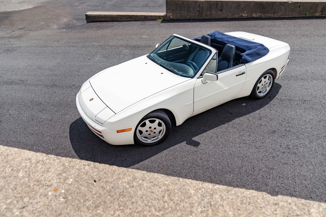 1990 Porsche 944 S2 - Image 8 of 31