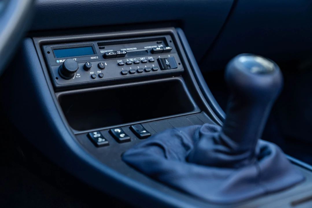 1990 Porsche 944 S2 - Image 28 of 31