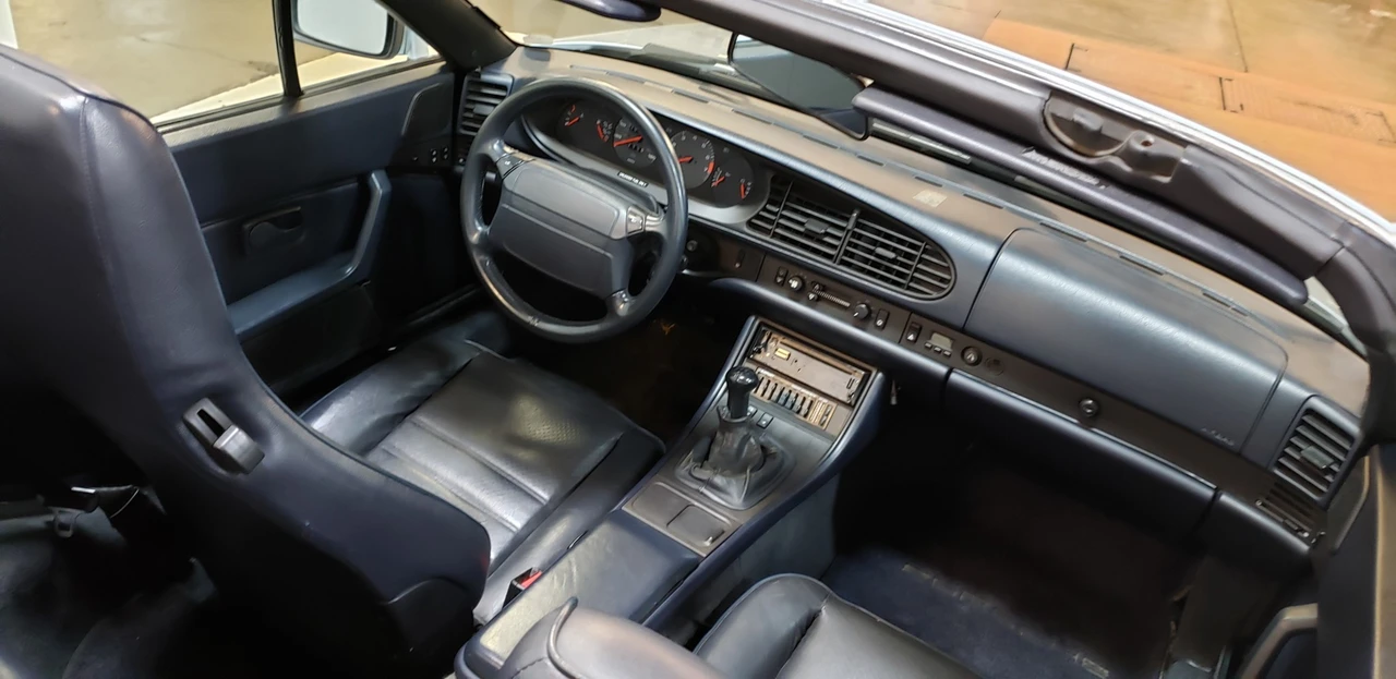 1990 Porsche 944 S2 - Image 26 of 31