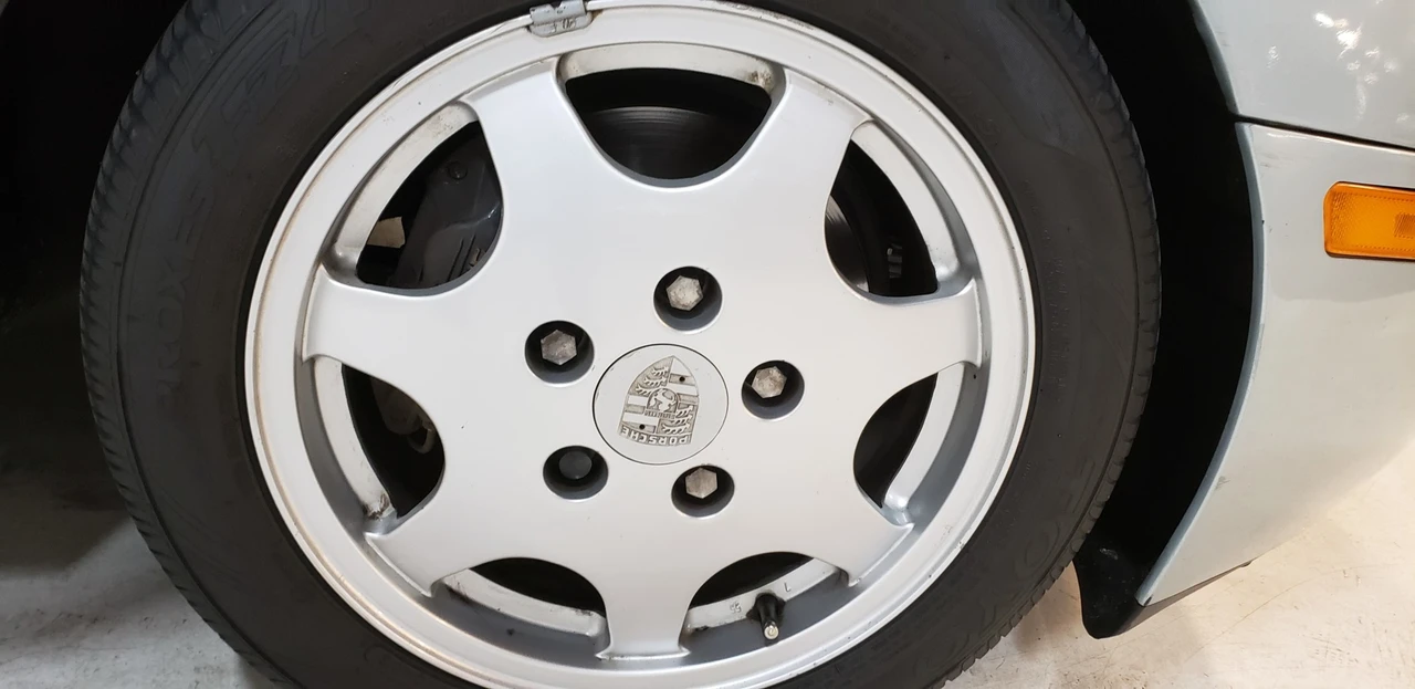 1990 Porsche 944 S2 - Image 24 of 31