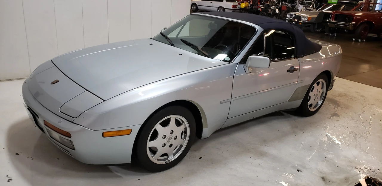 1990 Porsche 944 S2 - Image 2 of 31