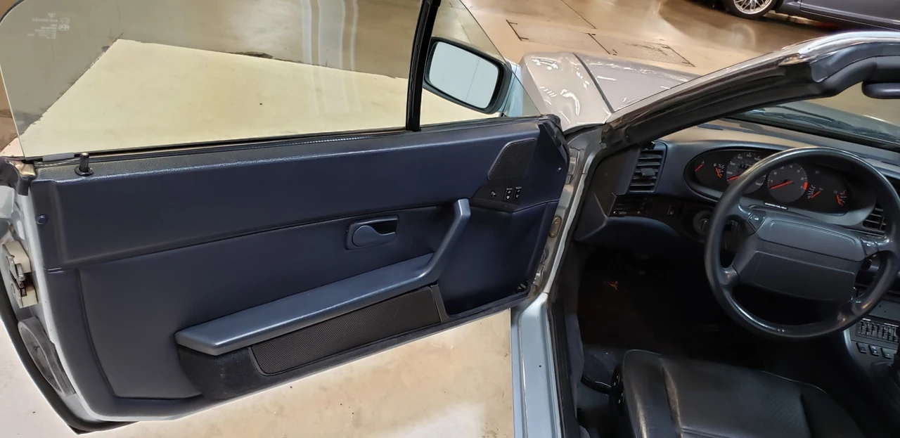 1990 Porsche 944 S2 - Image 25 of 31