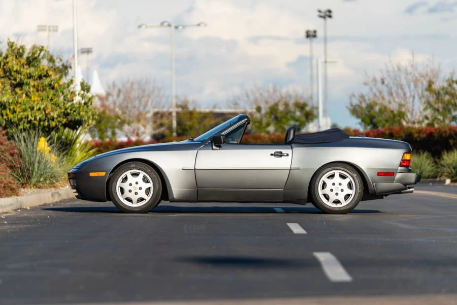 1990 Porsche 944 S2 - Image 10 of 20