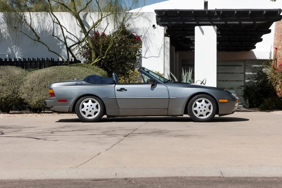 1990 Porsche 944 S2 - Image 2 of 26