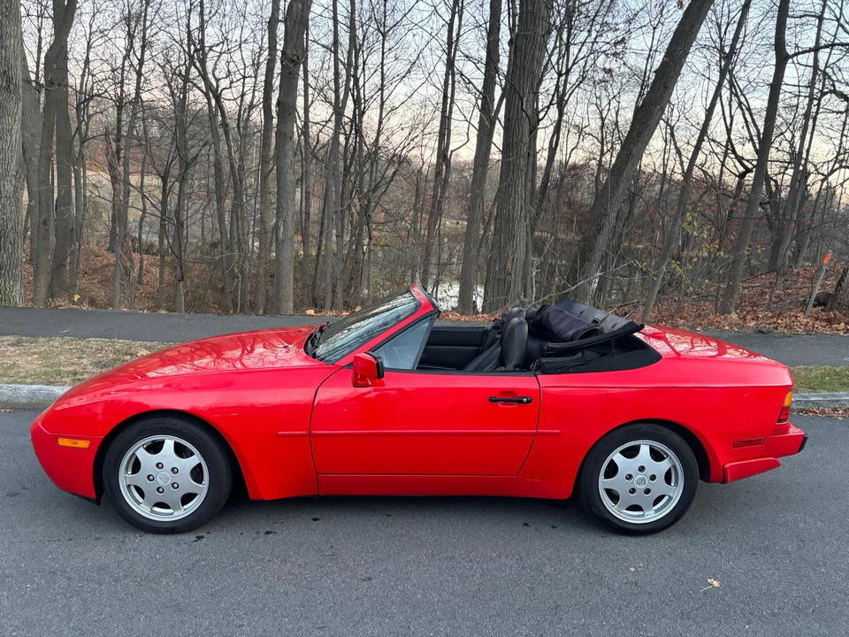 1990 Porsche 944 S2 - Image 9 of 31