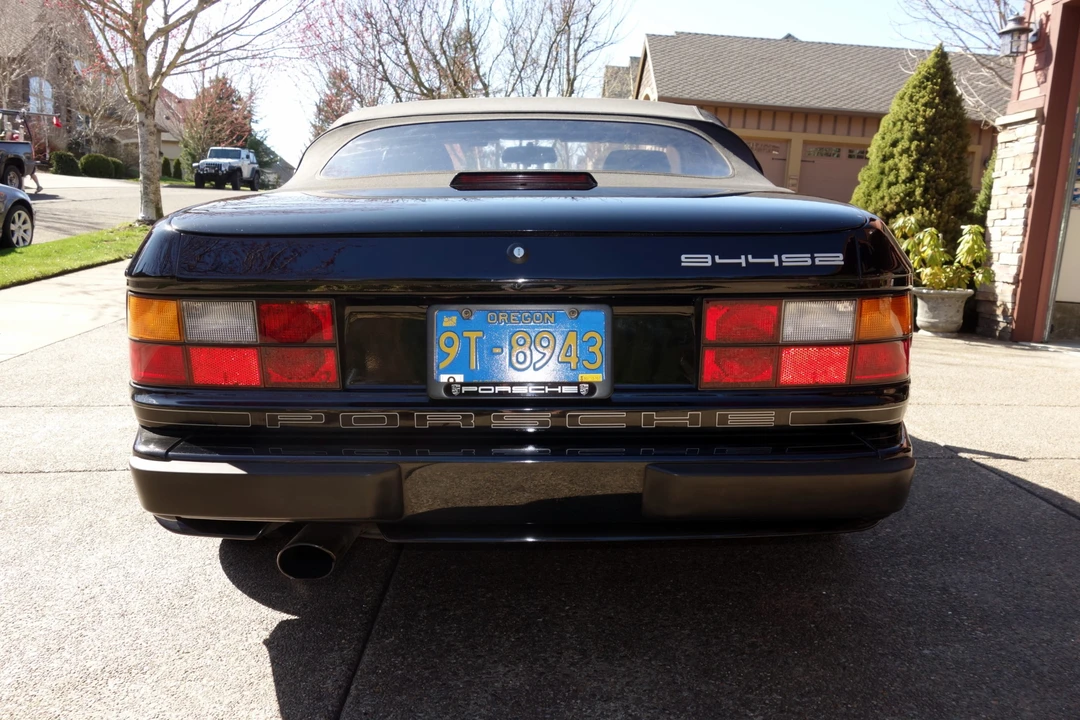 1990 Porsche 944 S2 - Image 17 of 31