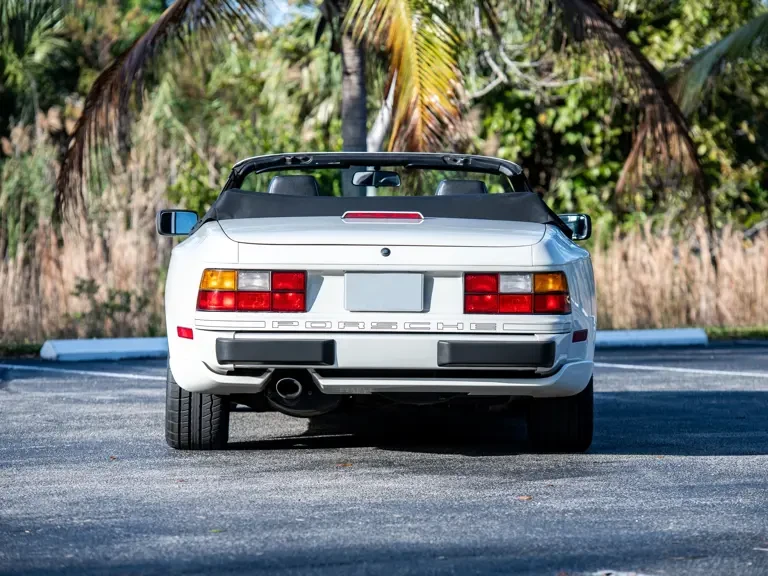 1990 Porsche 944 S2 - Image 9 of 31