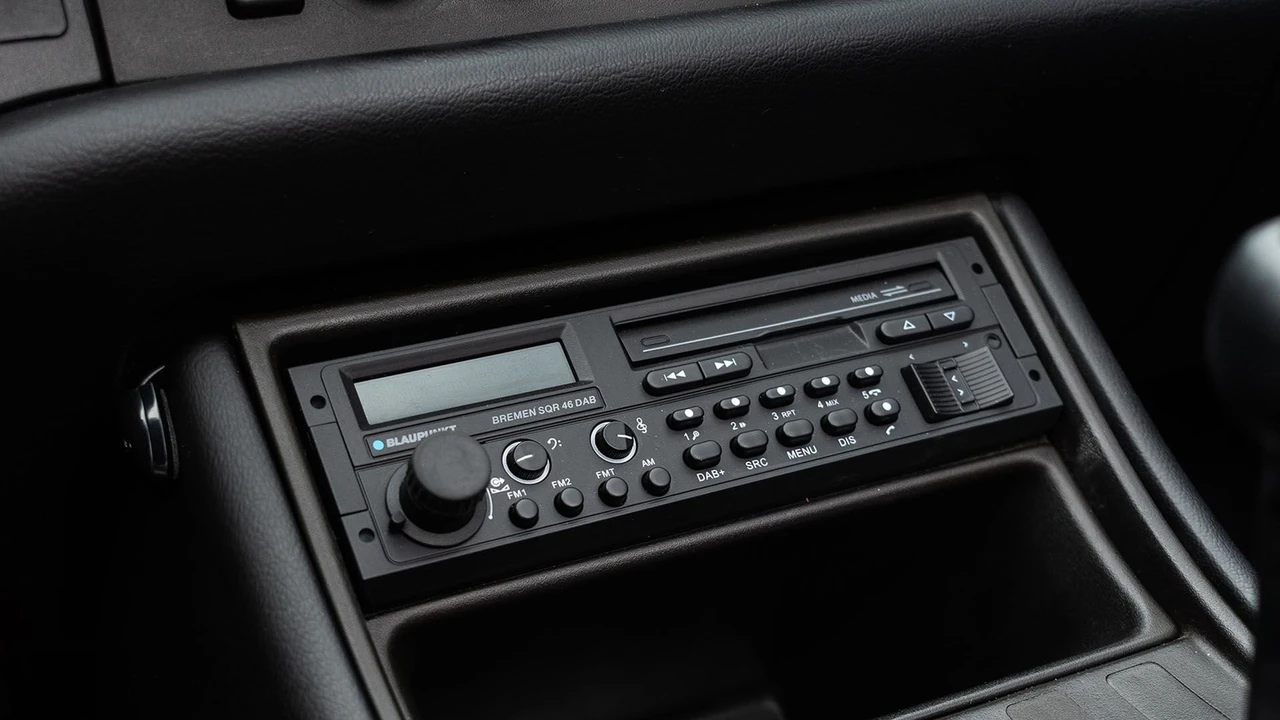 1990 Porsche 944 S2 - Image 21 of 29