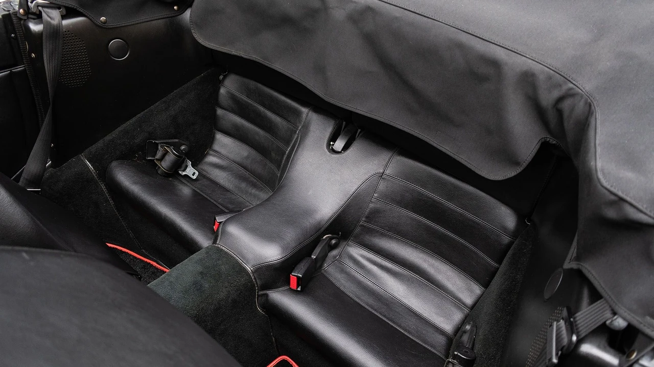 1990 Porsche 944 S2 - Image 23 of 29
