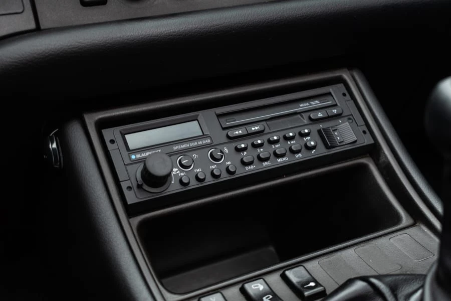 1990 Porsche 944 S2 - Image 13 of 19