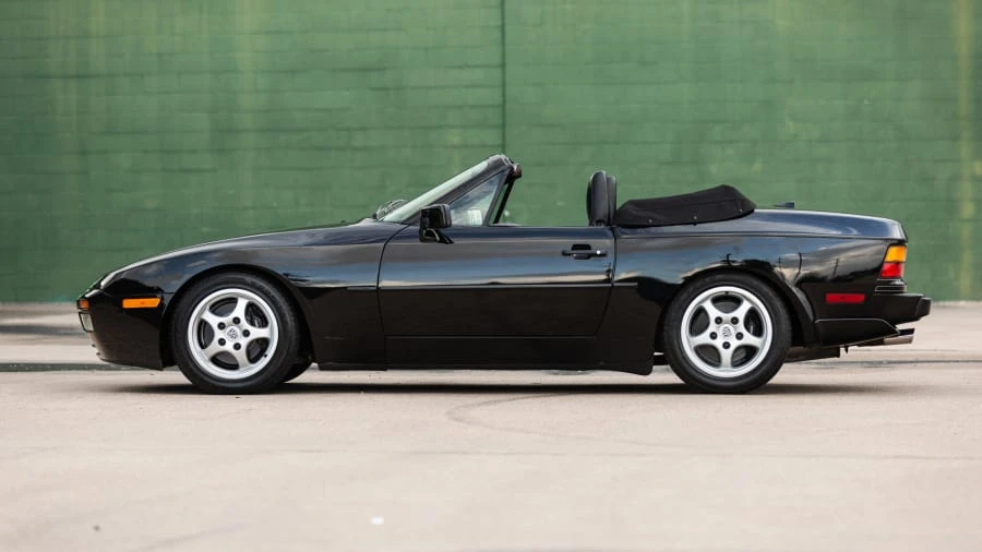 1990 Porsche 944 S2 - Image 2 of 19