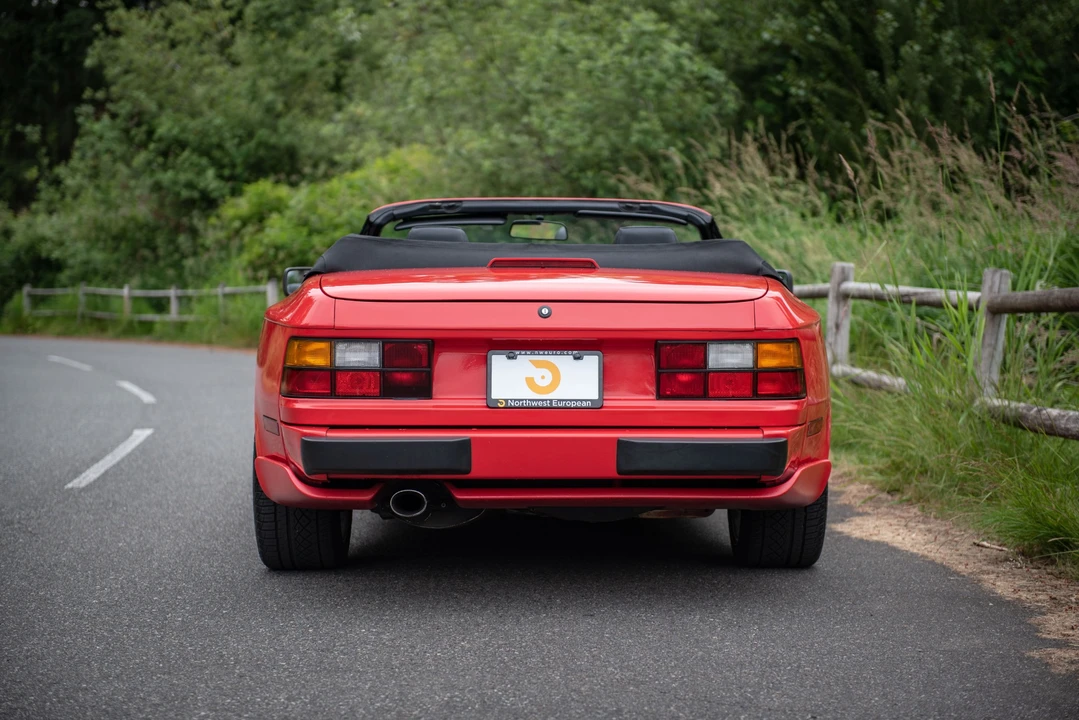 1990 Porsche 944 S2 - Image 7 of 31