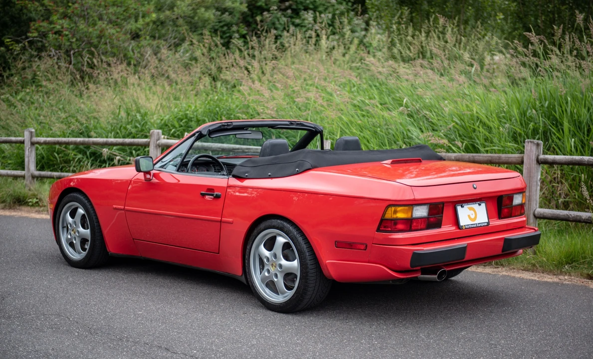 1990 Porsche 944 S2 - Image 5 of 31