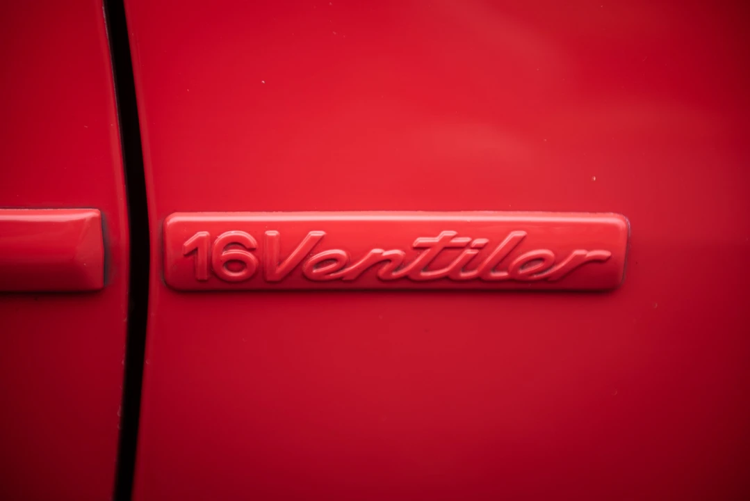 1990 Porsche 944 S2 - Image 22 of 31