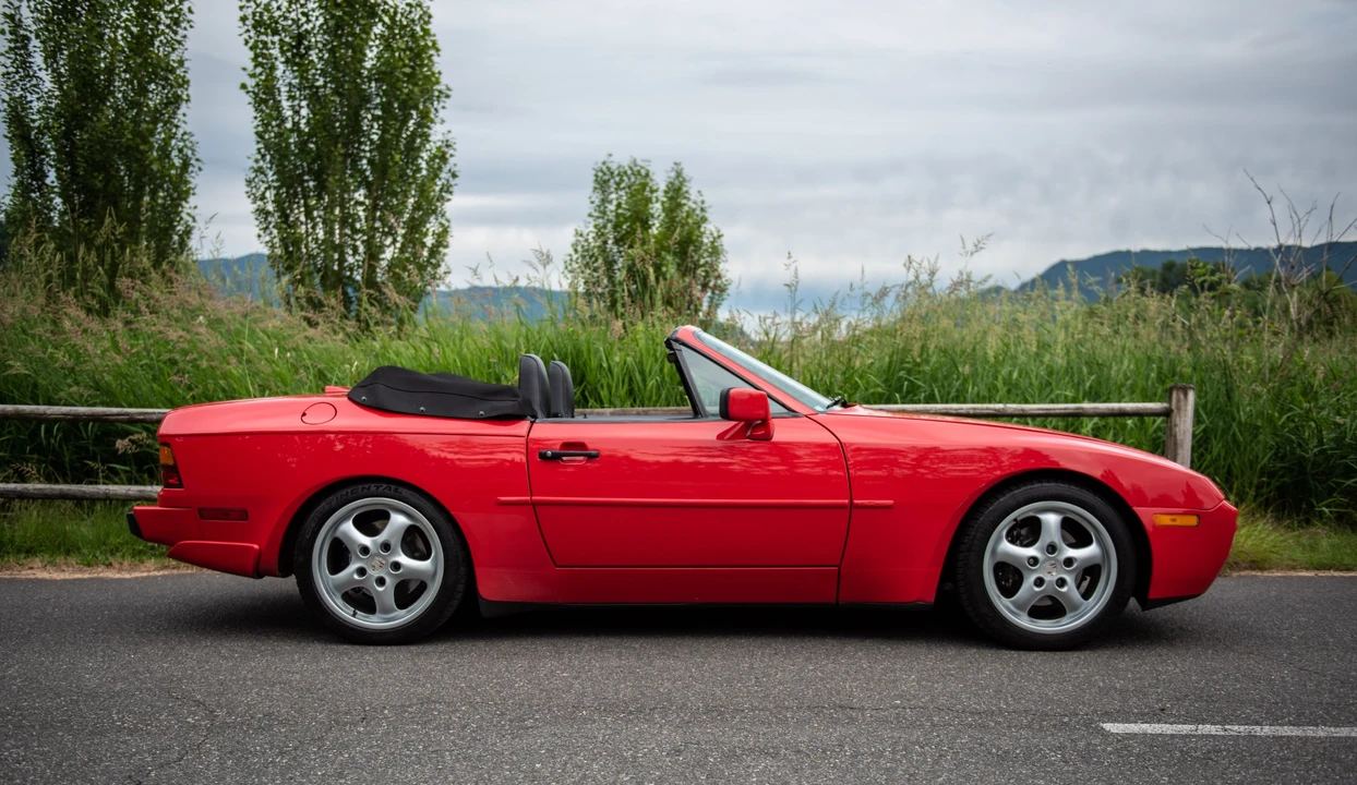 1990 Porsche 944 S2 - Image 11 of 31