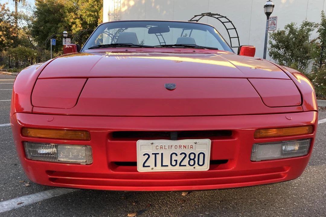 1990 Porsche 944 S2 - Image 2 of 10