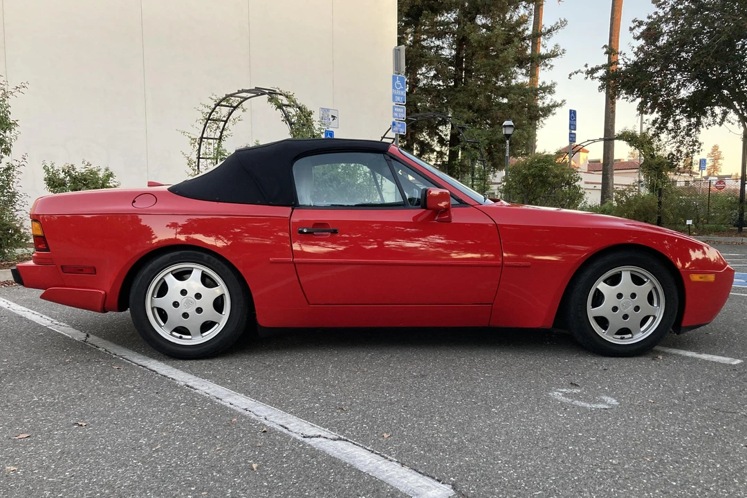 1990 Porsche 944 S2 - Image 3 of 10