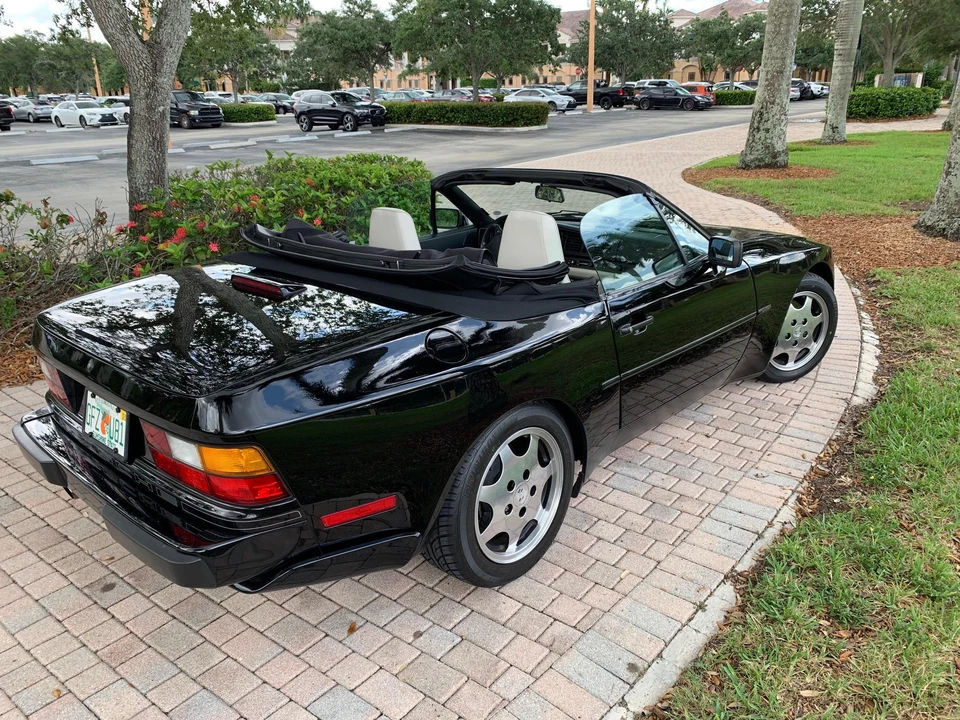 1990 Porsche 944 S2 - Image 5 of 31