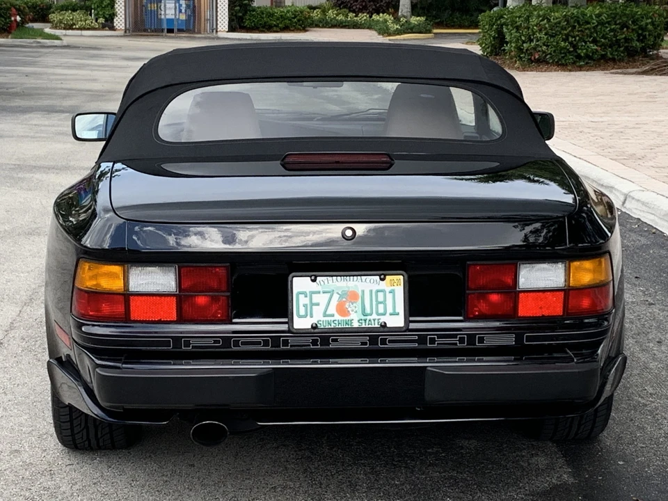 1990 Porsche 944 S2 - Image 18 of 31