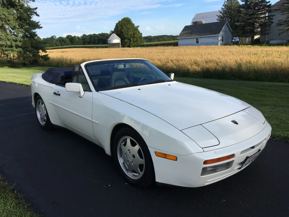 1990 Porsche 944 S2 - Image 3 of 31