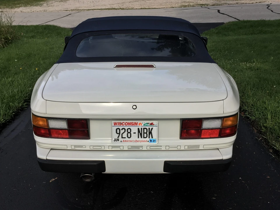 1990 Porsche 944 S2 - Image 10 of 31