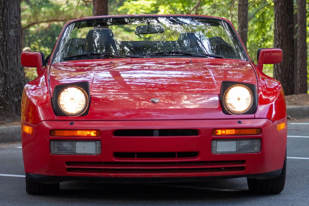 1990 Porsche 944 S2 - Image 2 of 31