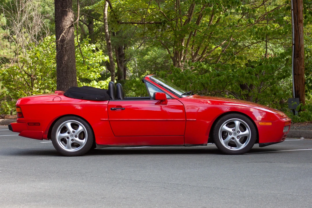 1990 Porsche 944 S2 - Image 12 of 31