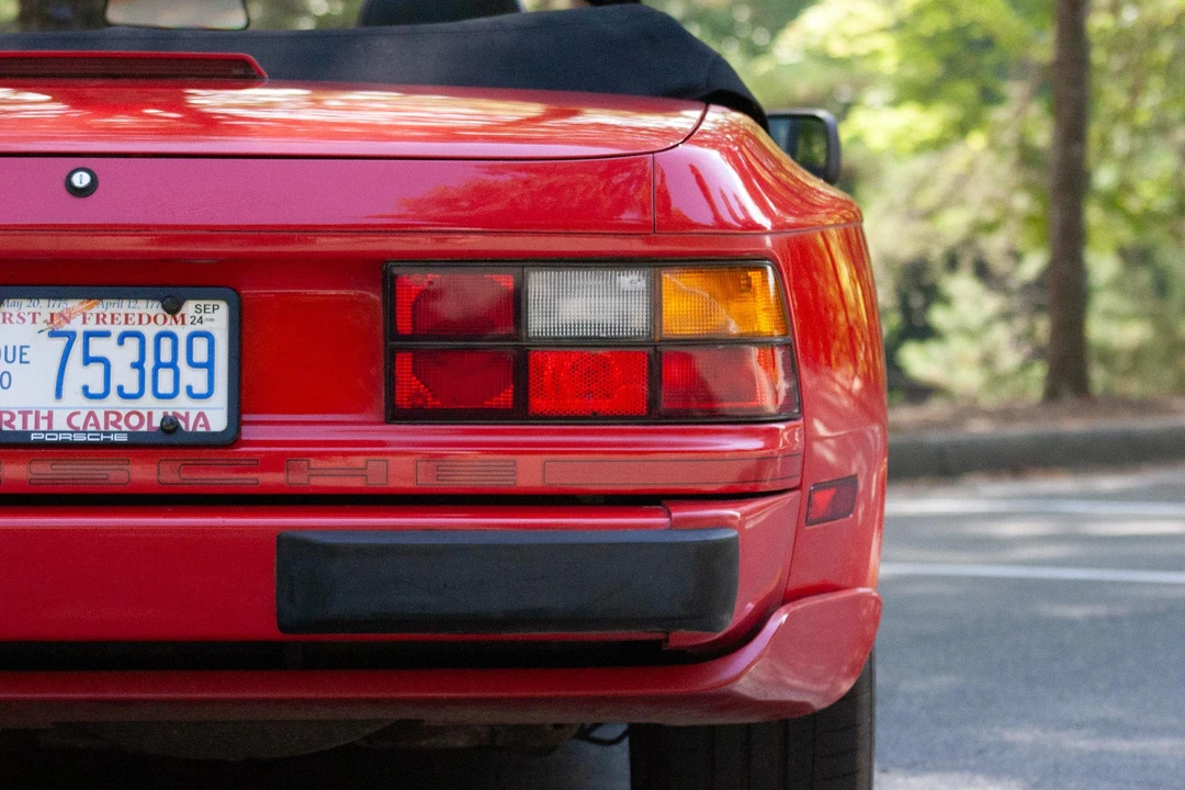 1990 Porsche 944 S2 - Image 29 of 31