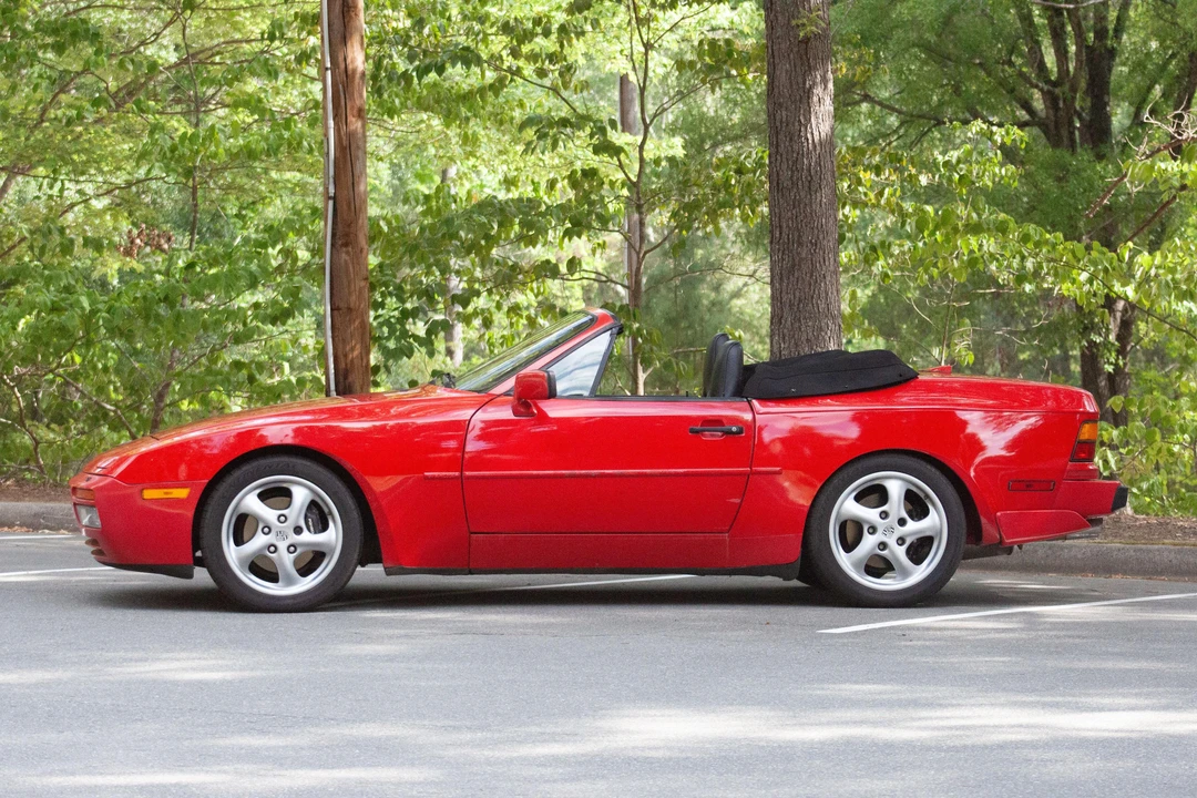 1990 Porsche 944 S2 - Image 8 of 31