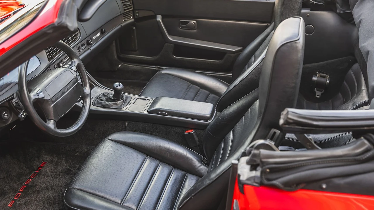 1990 Porsche 944 S2 - Image 6 of 31