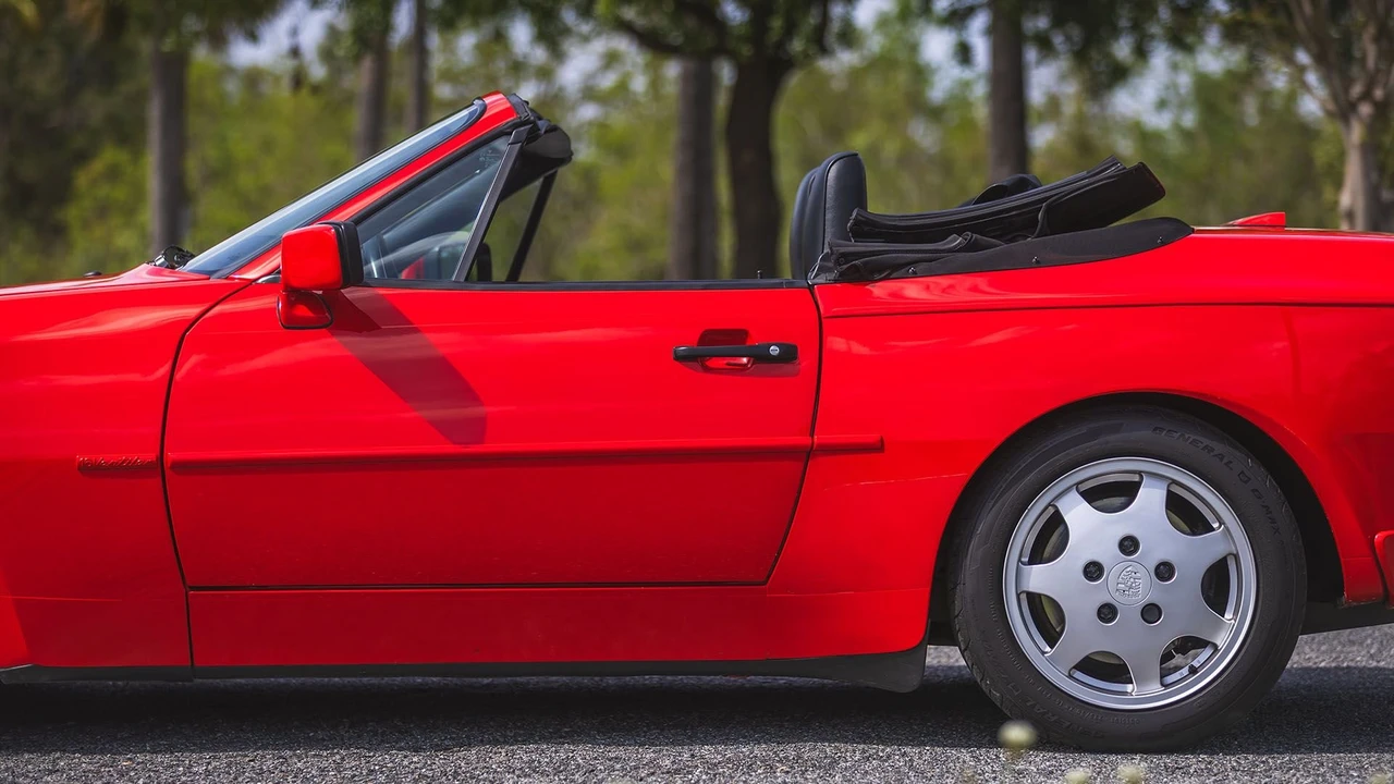 1990 Porsche 944 S2 - Image 25 of 31