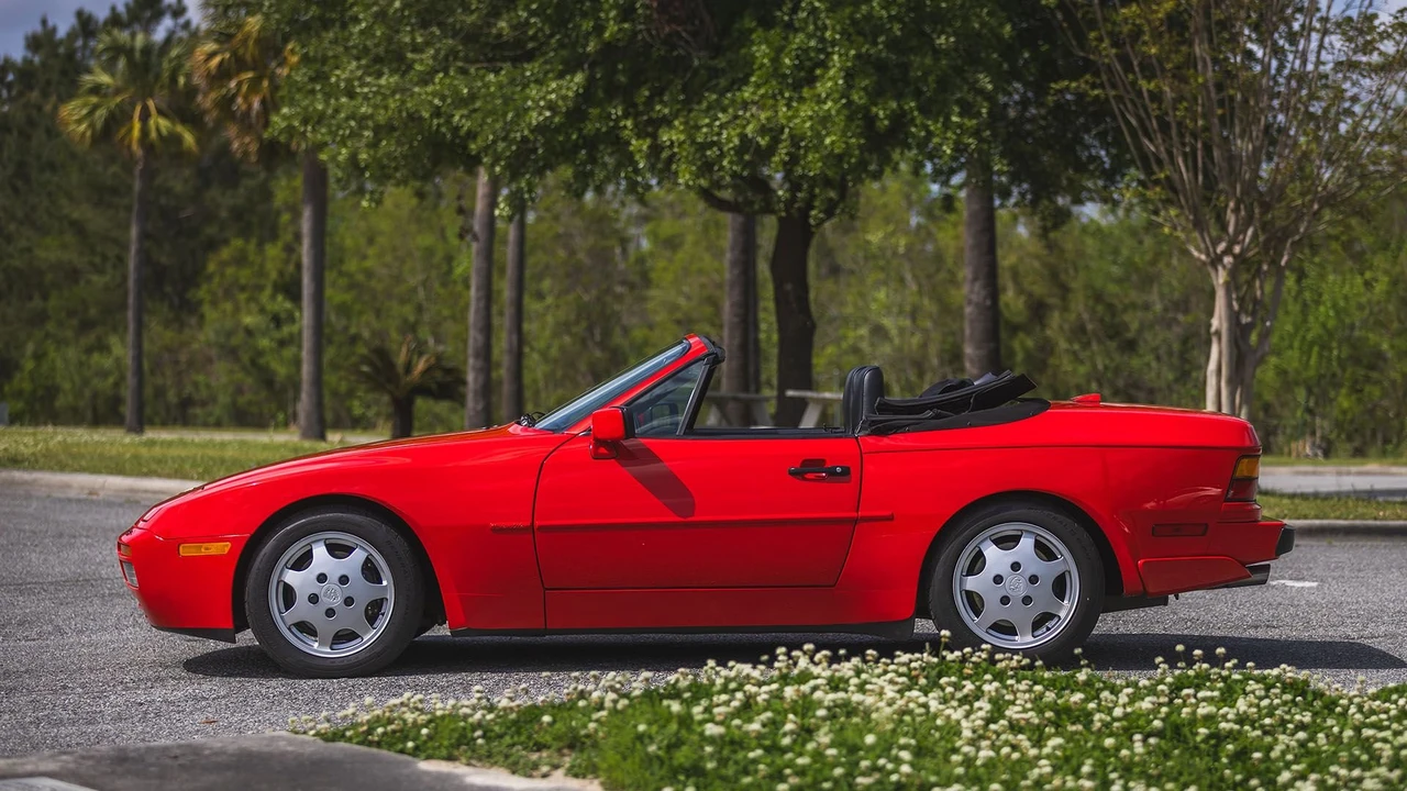 1990 Porsche 944 S2 - Image 3 of 31