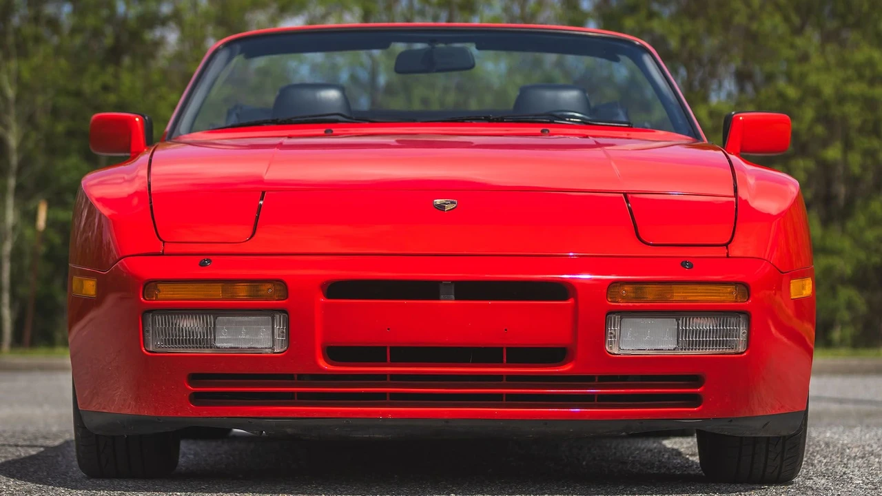 1990 Porsche 944 S2 - Image 16 of 31