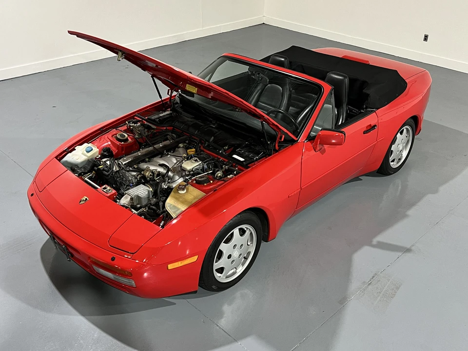 1990 Porsche 944 S2 - Image 15 of 31