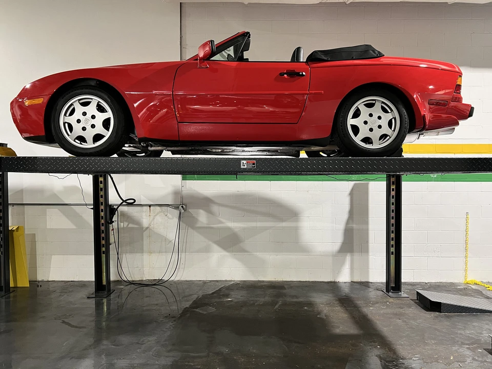 1990 Porsche 944 S2 - Image 26 of 31