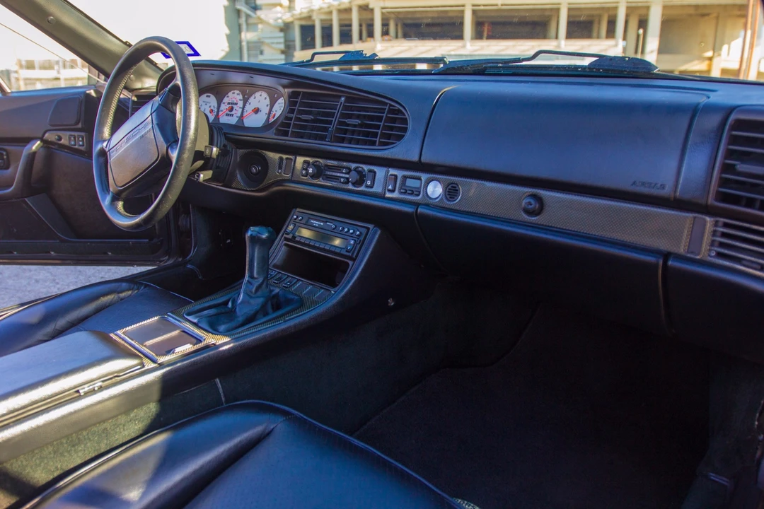 1990 Porsche 944 S2 - Image 26 of 31
