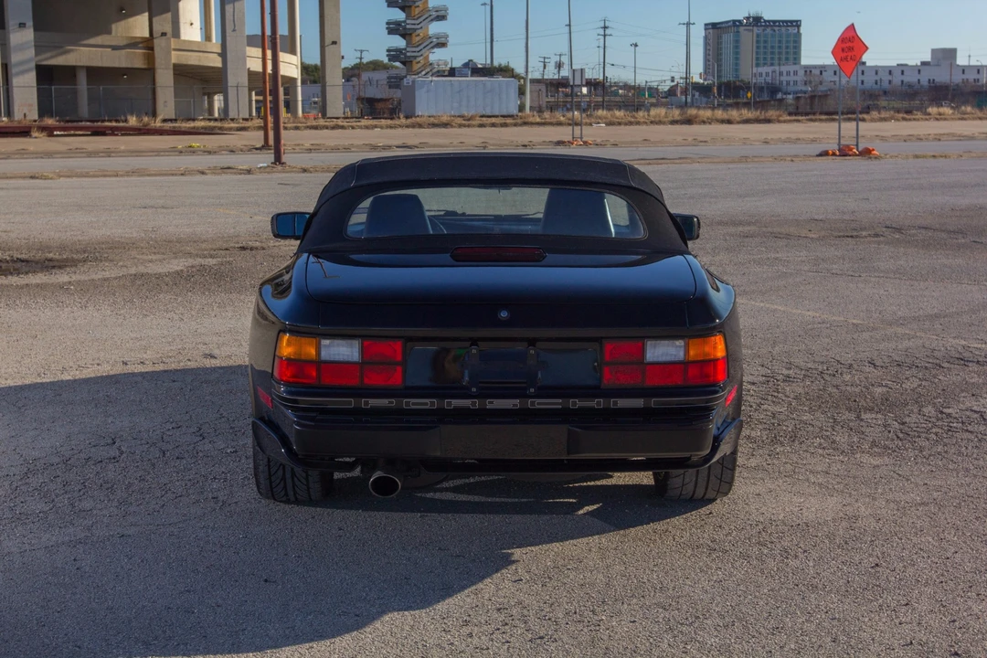 1990 Porsche 944 S2 - Image 13 of 31