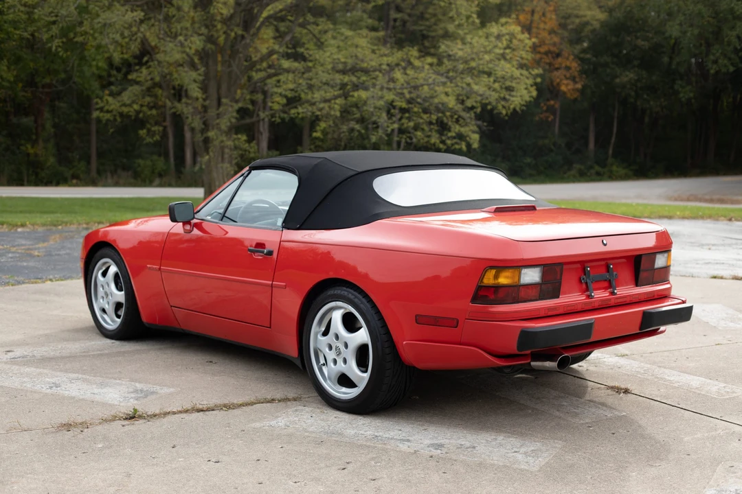 1990 Porsche 944 S2 - Image 14 of 31